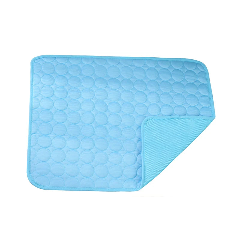 coussin tapisserie chien